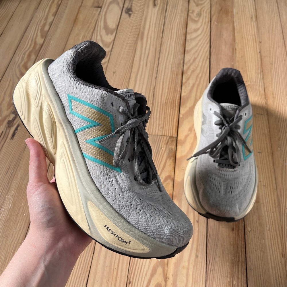 New Balance Fresh Foam X More v5 Mens 9.5 Grey Teal Gold Running Shoes MMORLJ5